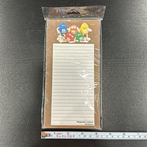M&Ms Vintage Note Pad - Picture 4 of 4